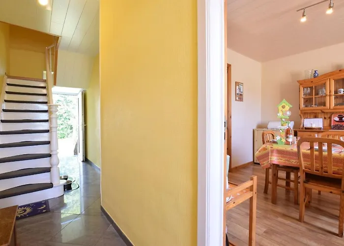 Cozy Holiday Home Near The Forest In Bovigny
