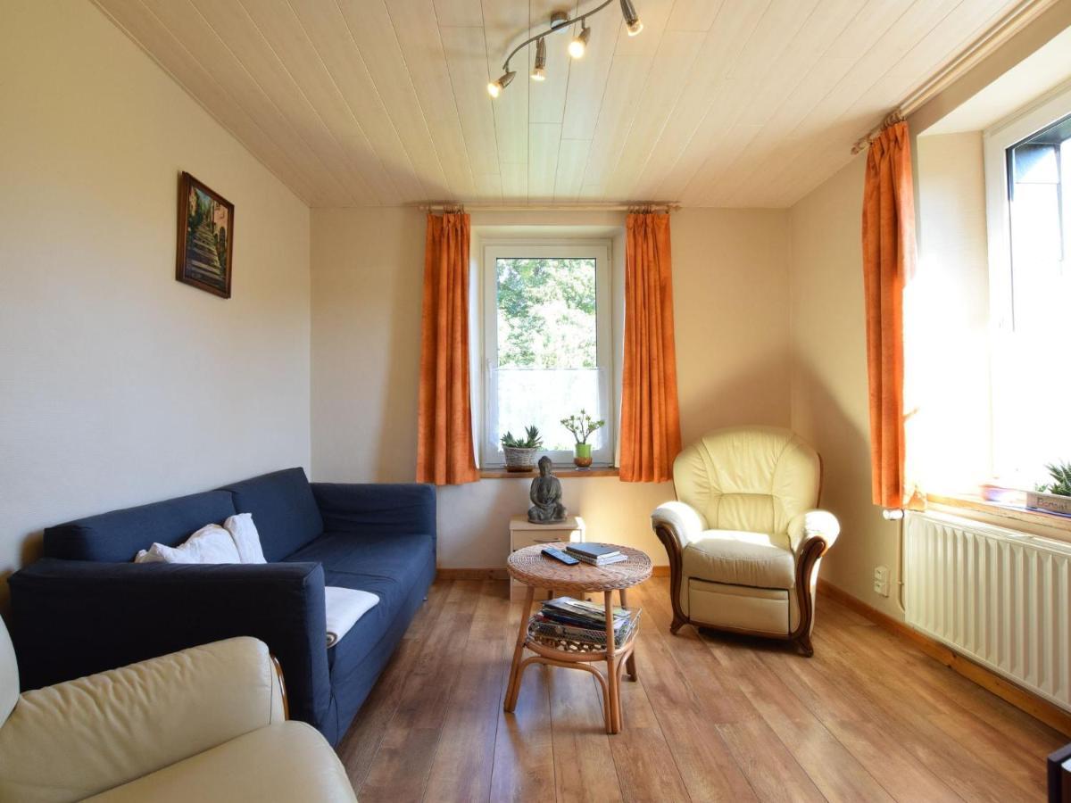 Cozy Holiday Home Near The Forest In Bovigny