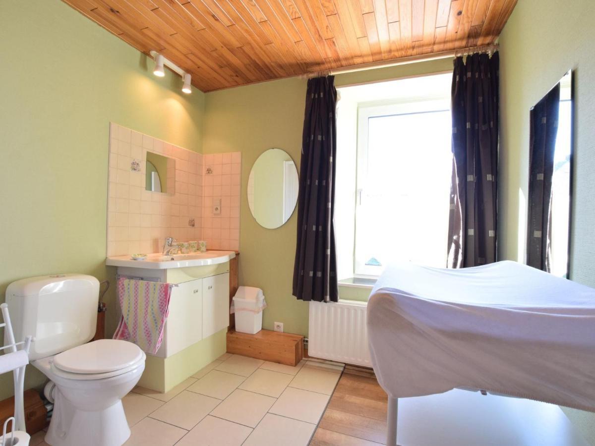 Cozy Holiday Home Near The Forest In Bovigny Holiday home *