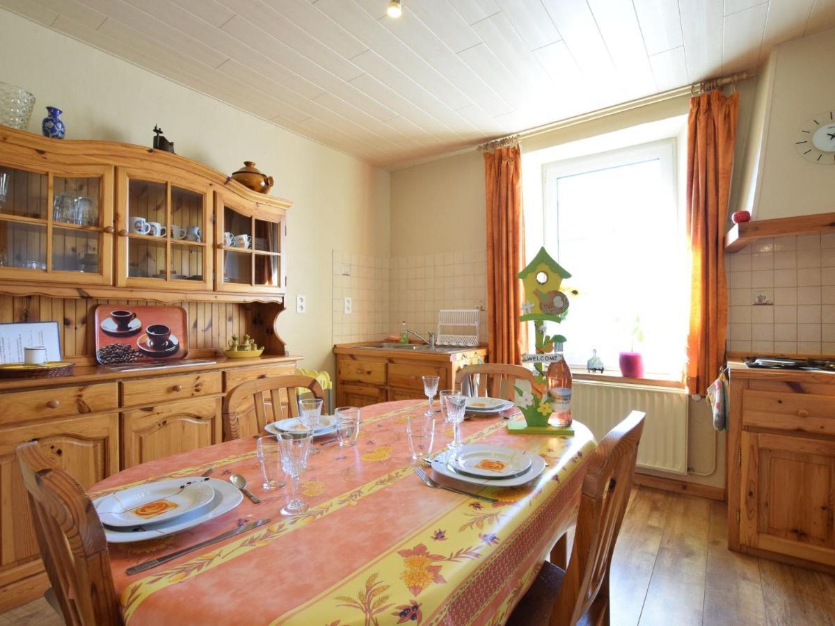 Cozy Holiday Home Near The Forest In Bovigny Holiday home